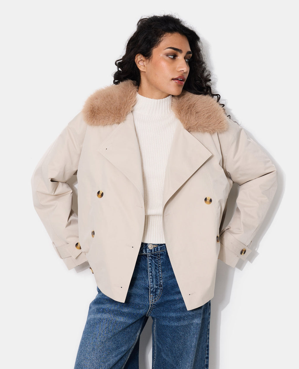 Blouson esprit trench avec col fourrure