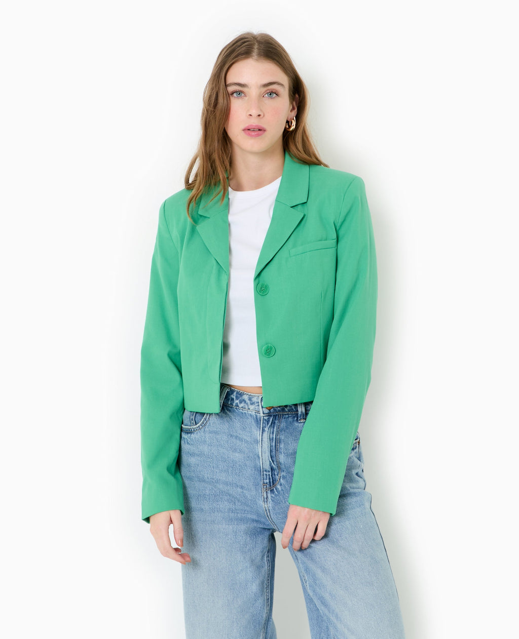 Veste courte avec boutons sous patte