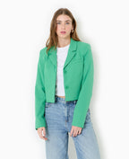 Veste courte avec boutons sous patte