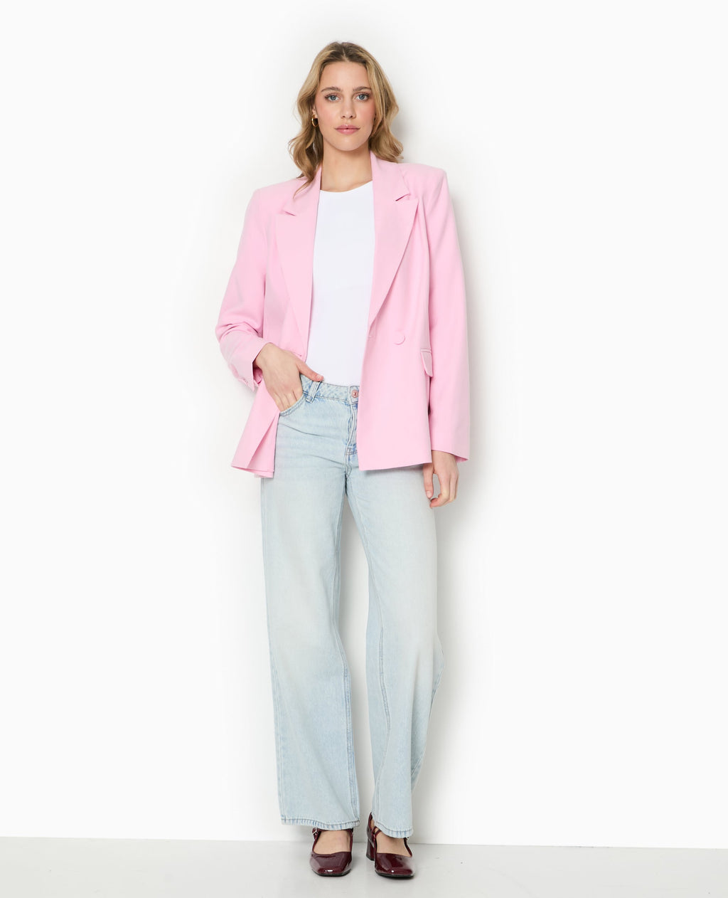 Veste tailleur avec double boutonnage