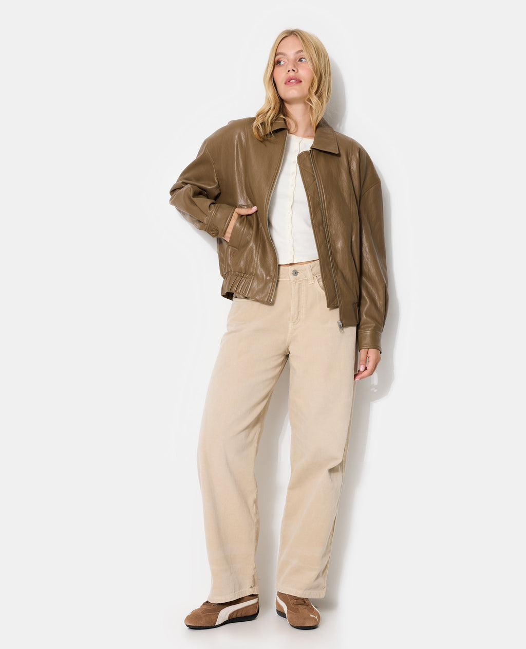 Blouson en simili avec col