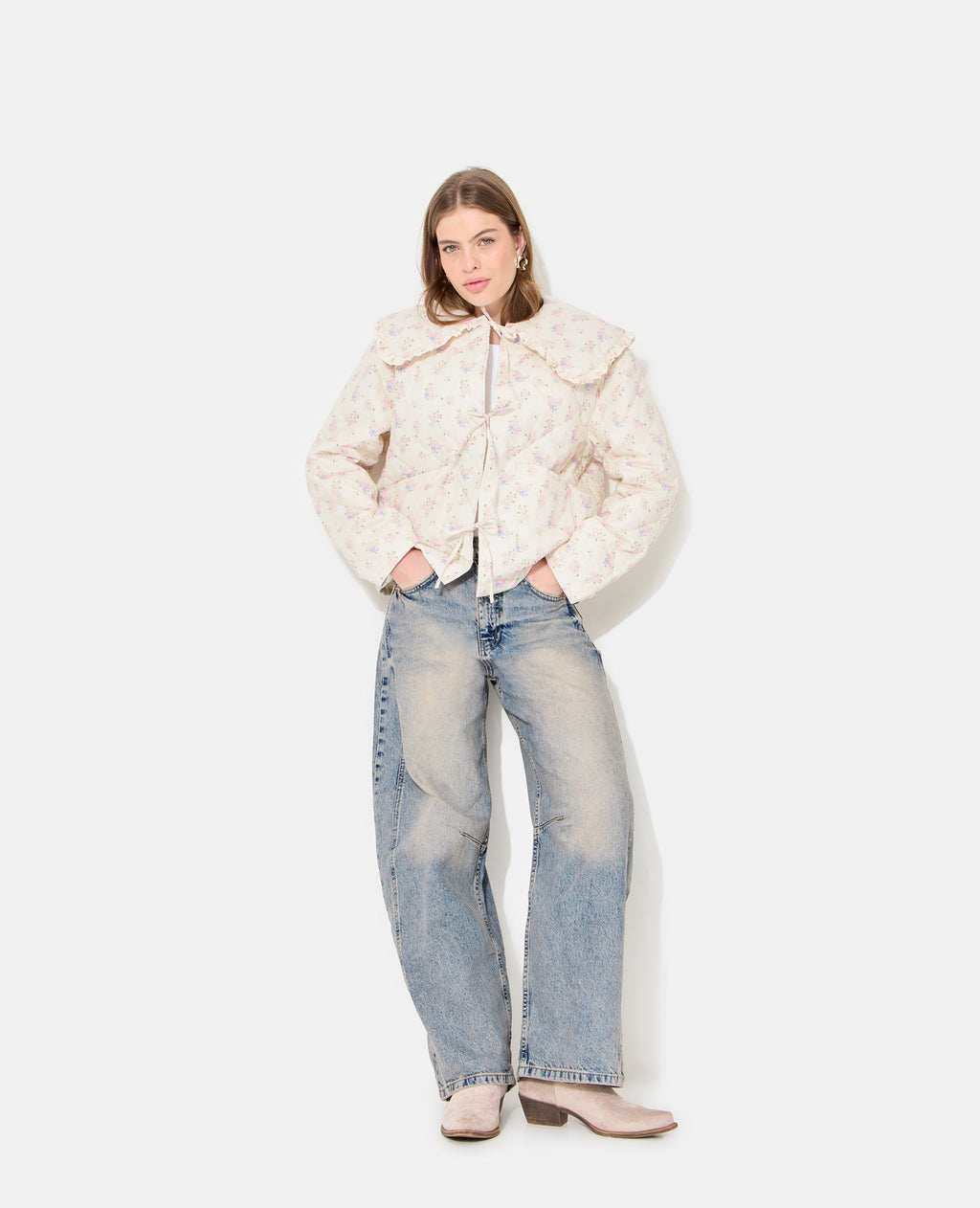 Veste matelassée motifs fleurs avec grand col