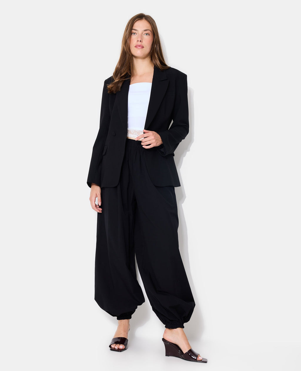Veste blazer cintrée avec épaulettes