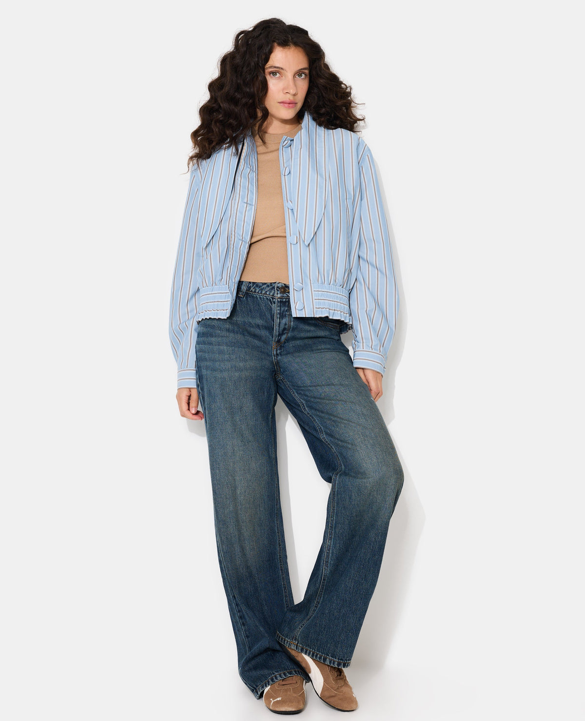 Blouson court rayé avec col nœud