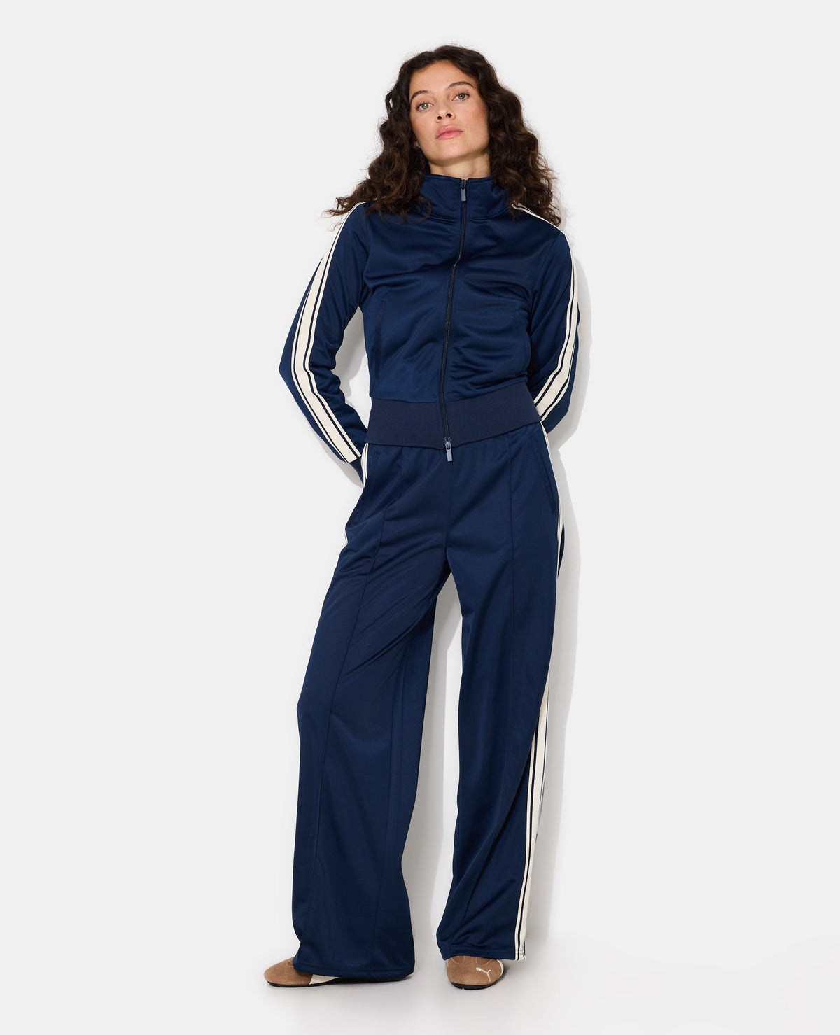 Veste de jogging avec bandes contrastées