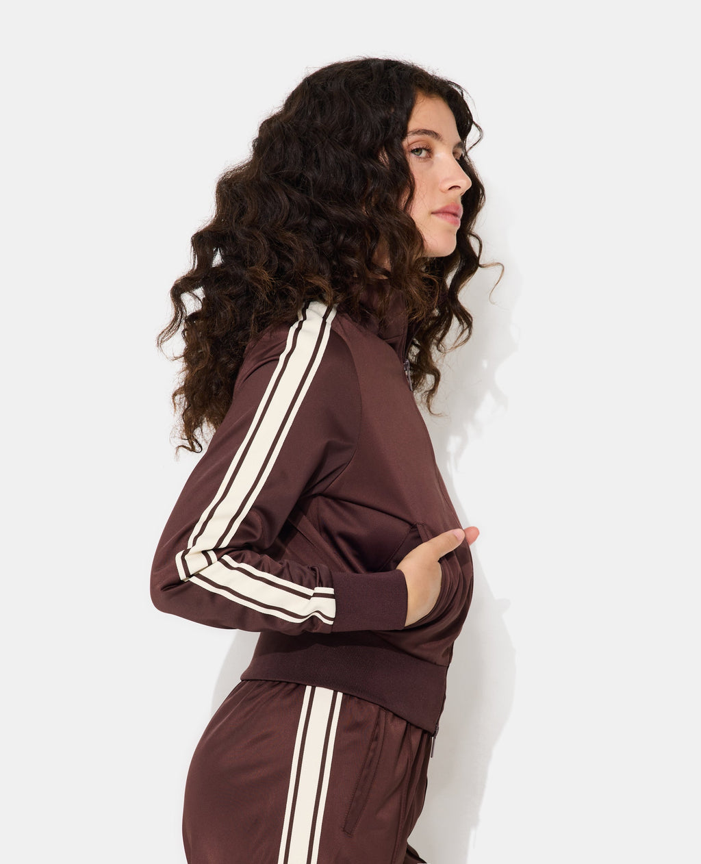 Veste de jogging avec bandes contrastées