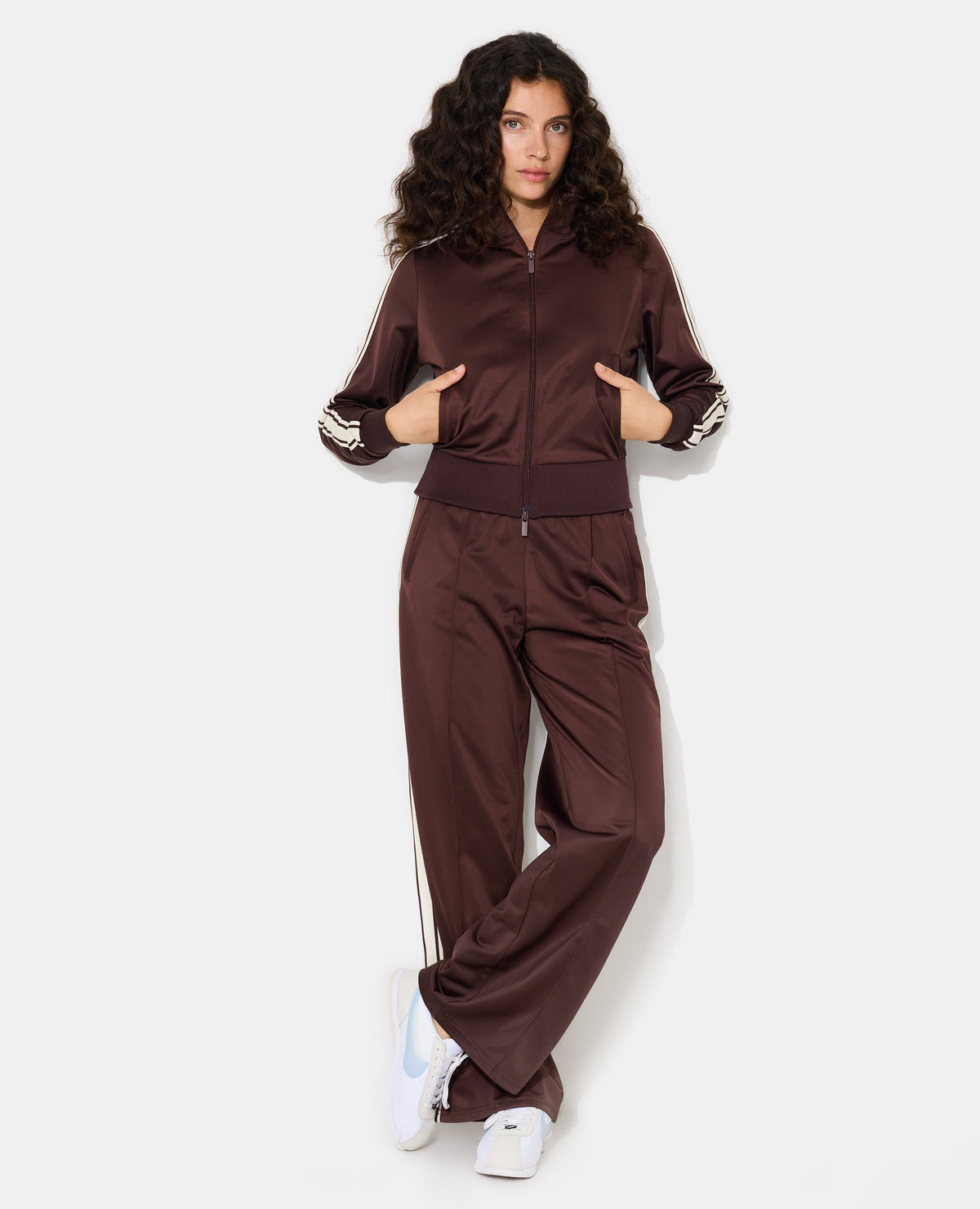 Veste de jogging avec bandes contrastées