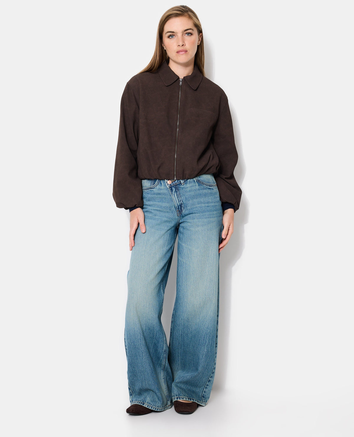 Veste boule zippée en suédine
