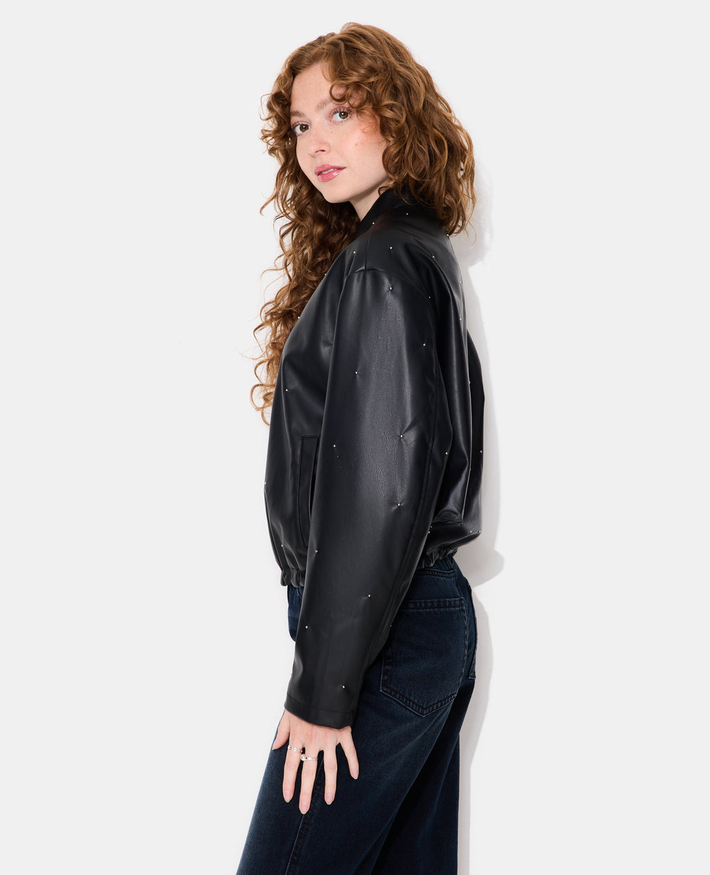 Blouson bomber en simili avec clous