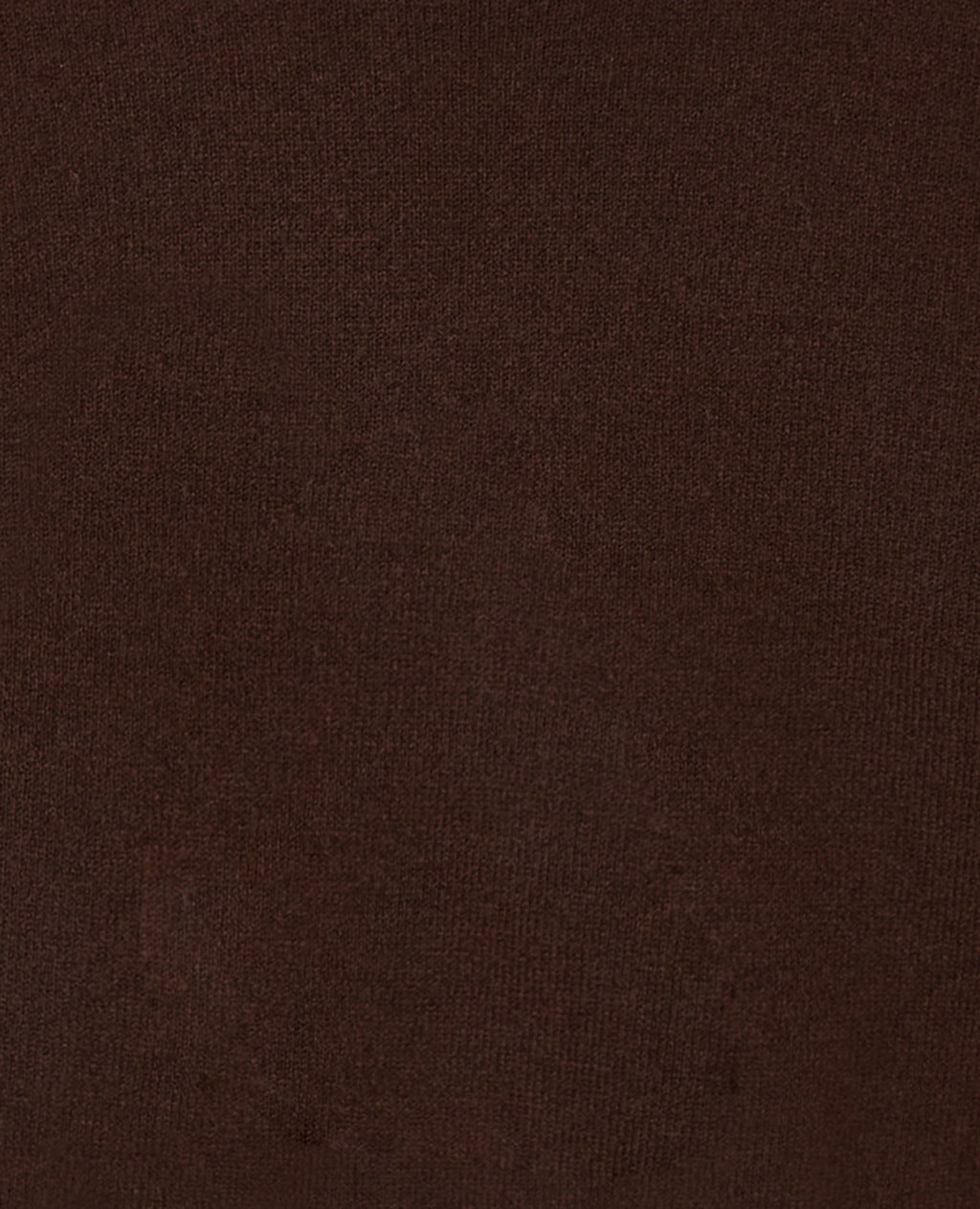 Pull court avec encolure ronde