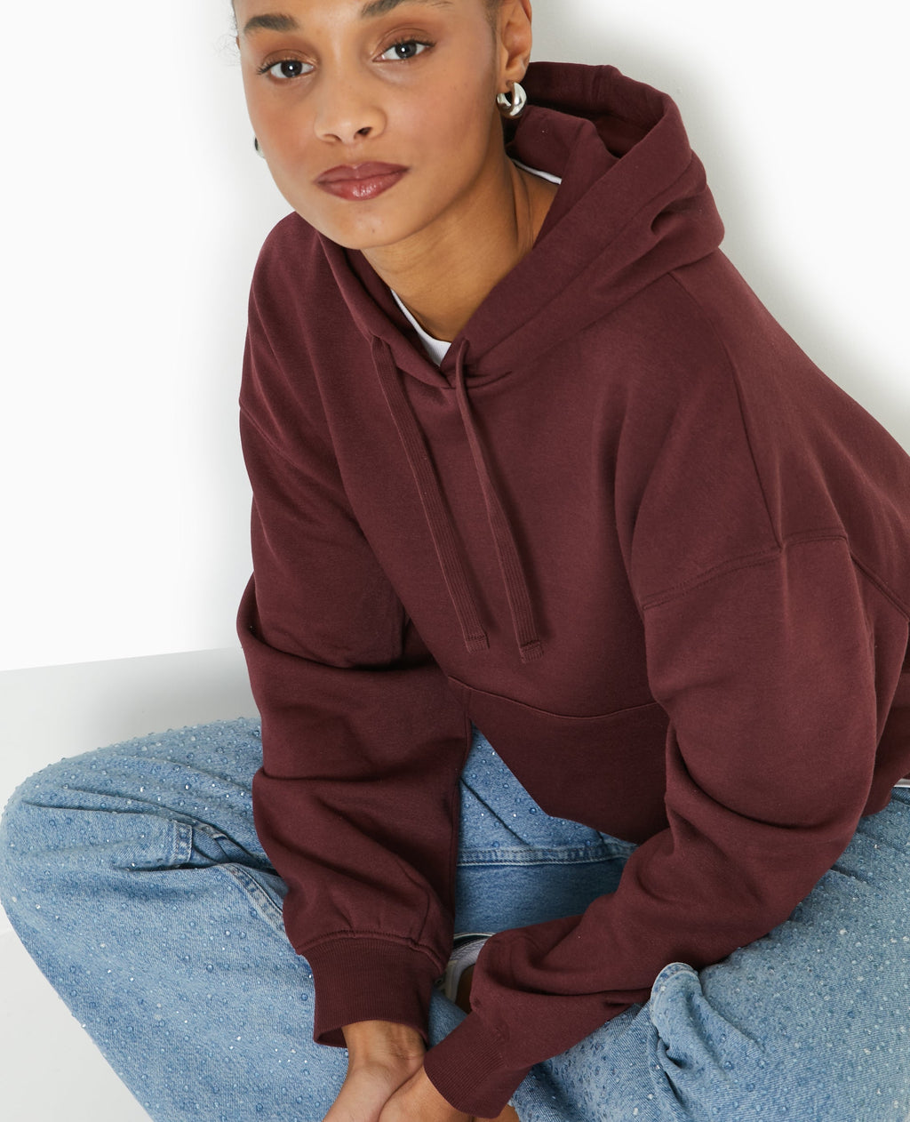 Sweat capuche avec poche devant