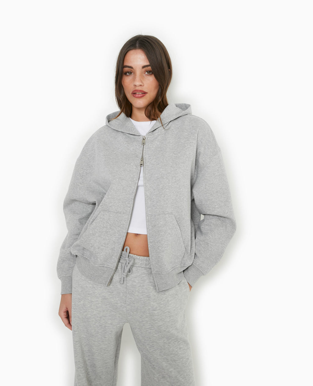 Sweat zippé avec capuche