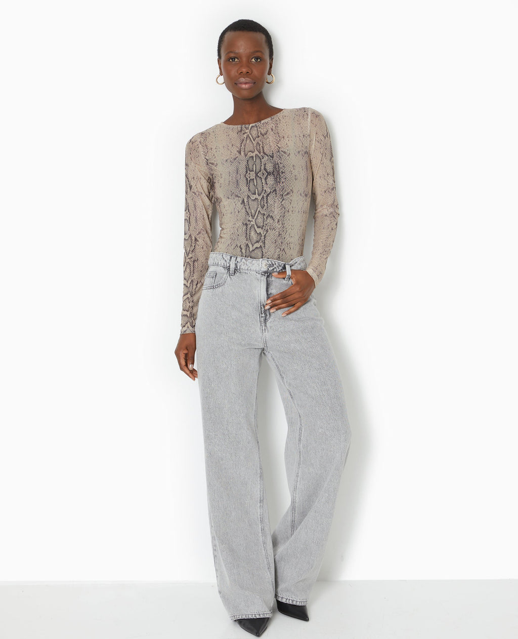 Top manches longues en résille motif python
