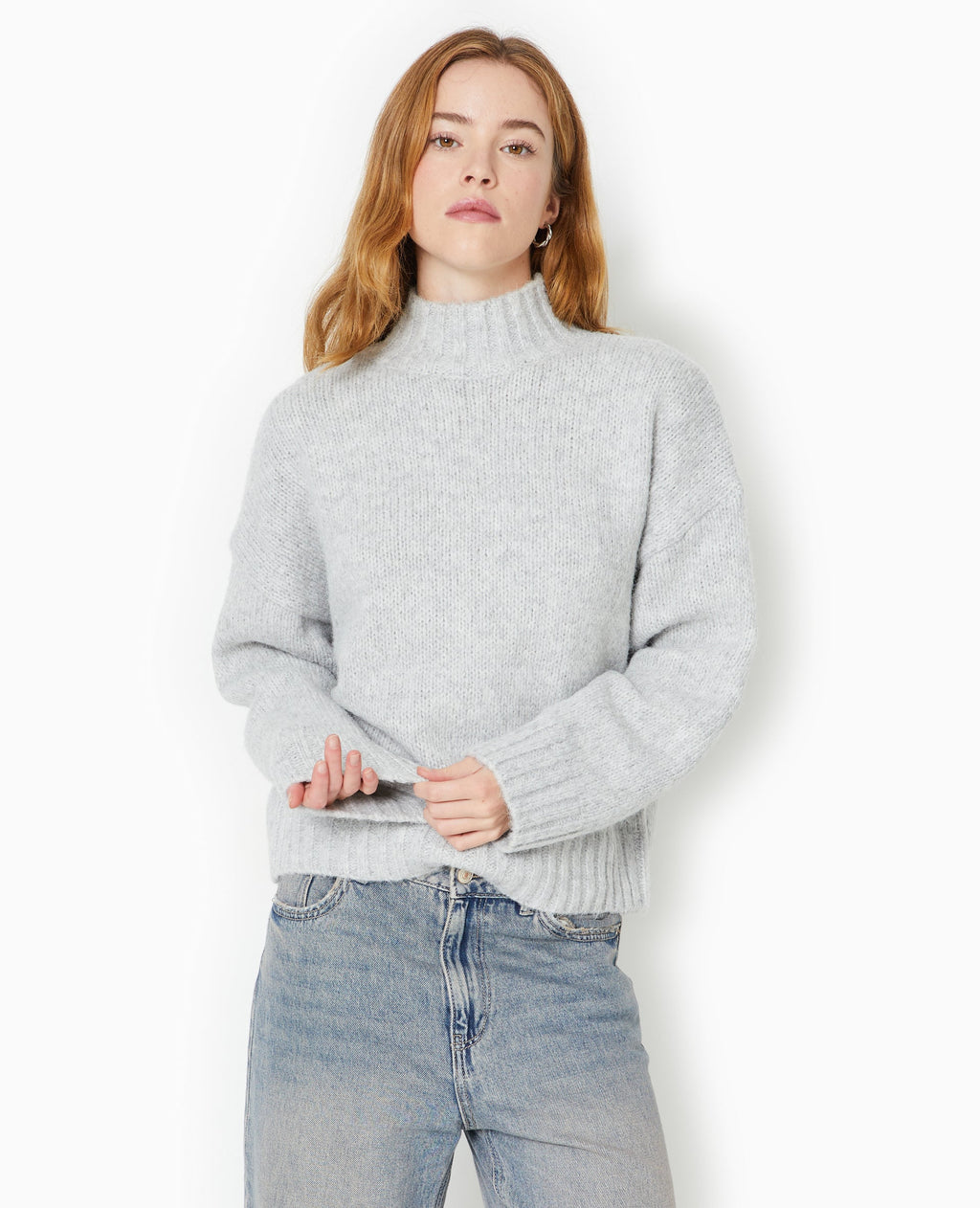 Pull col montant