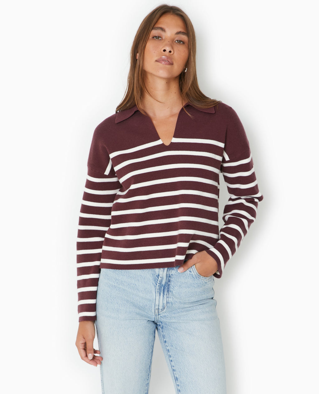 Pull avec col en maille rayée