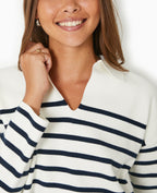 Pull avec col en maille rayée