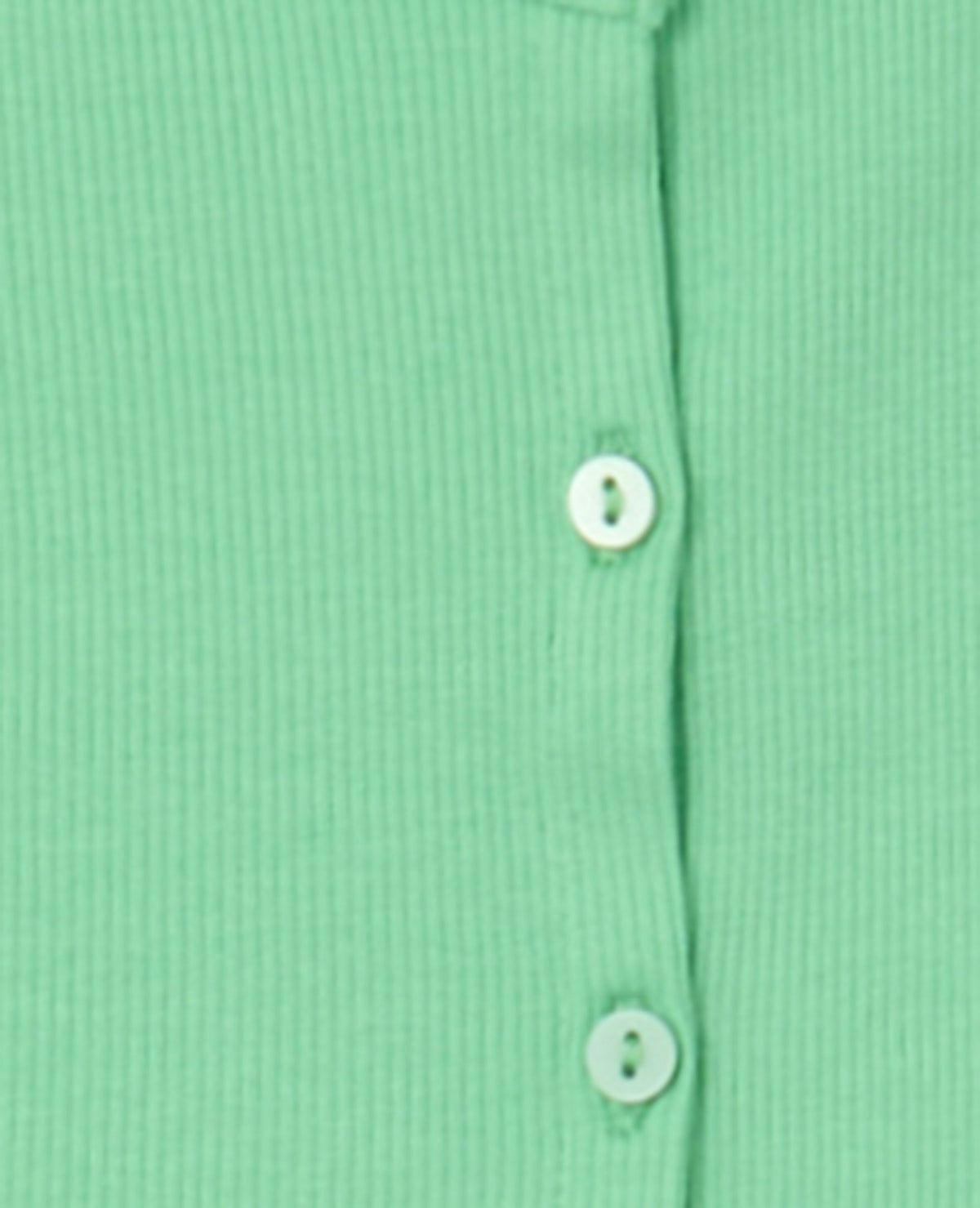 T-shirt court boutonné en maille côtelée