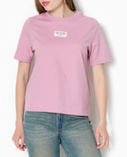 T-shirt avec étiquette cousue devant