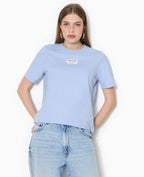 T-shirt avec étiquette cousue devant