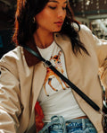 T-shirt ajusté avec print faon + nœud cousu