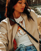 T-shirt ajusté avec print faon + nœud cousu