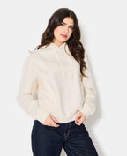 Sweat capuche avec jeux de couture