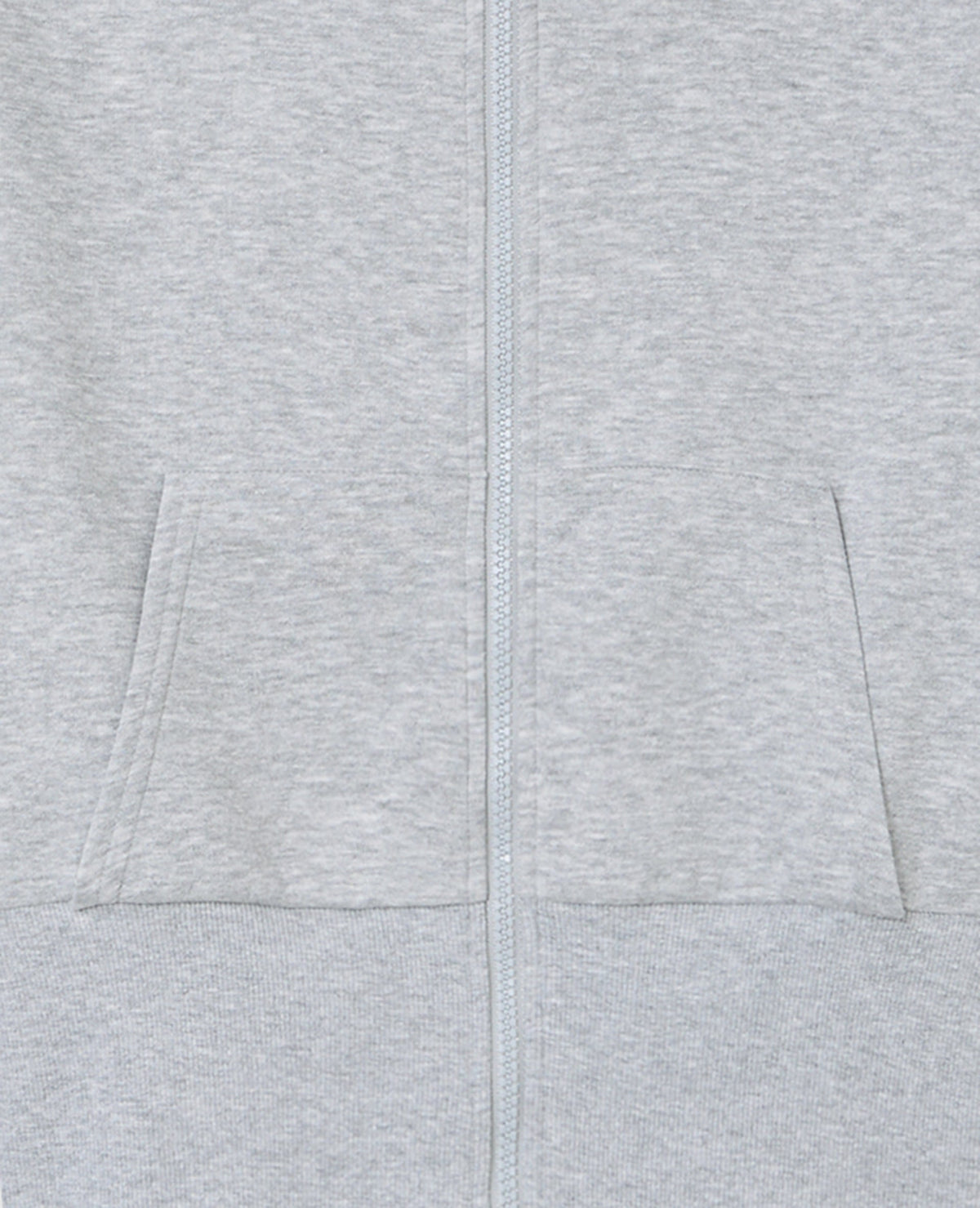 Sweat court zippé avec capuche