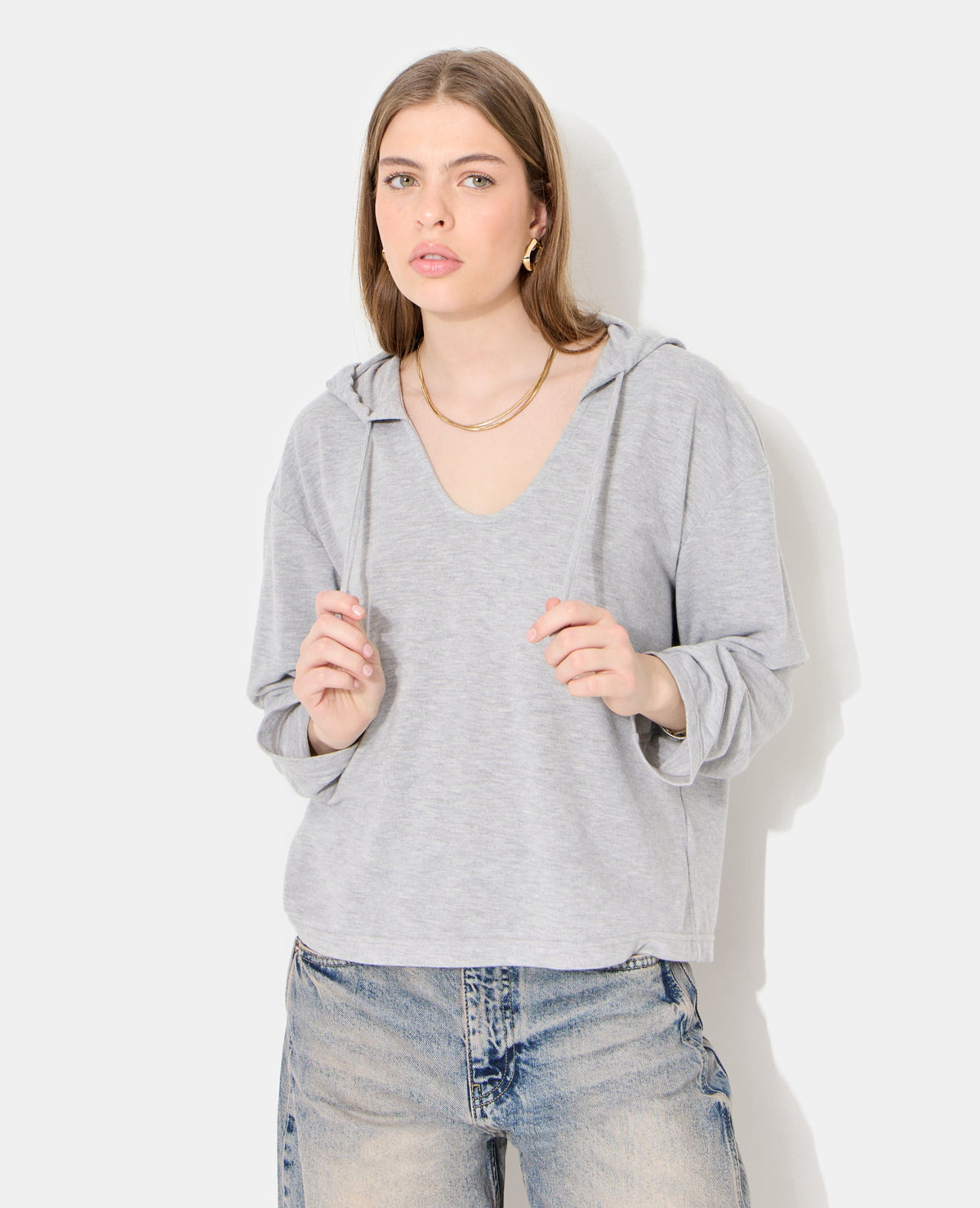 T-shirt manches longues en tissu doux avec capuche