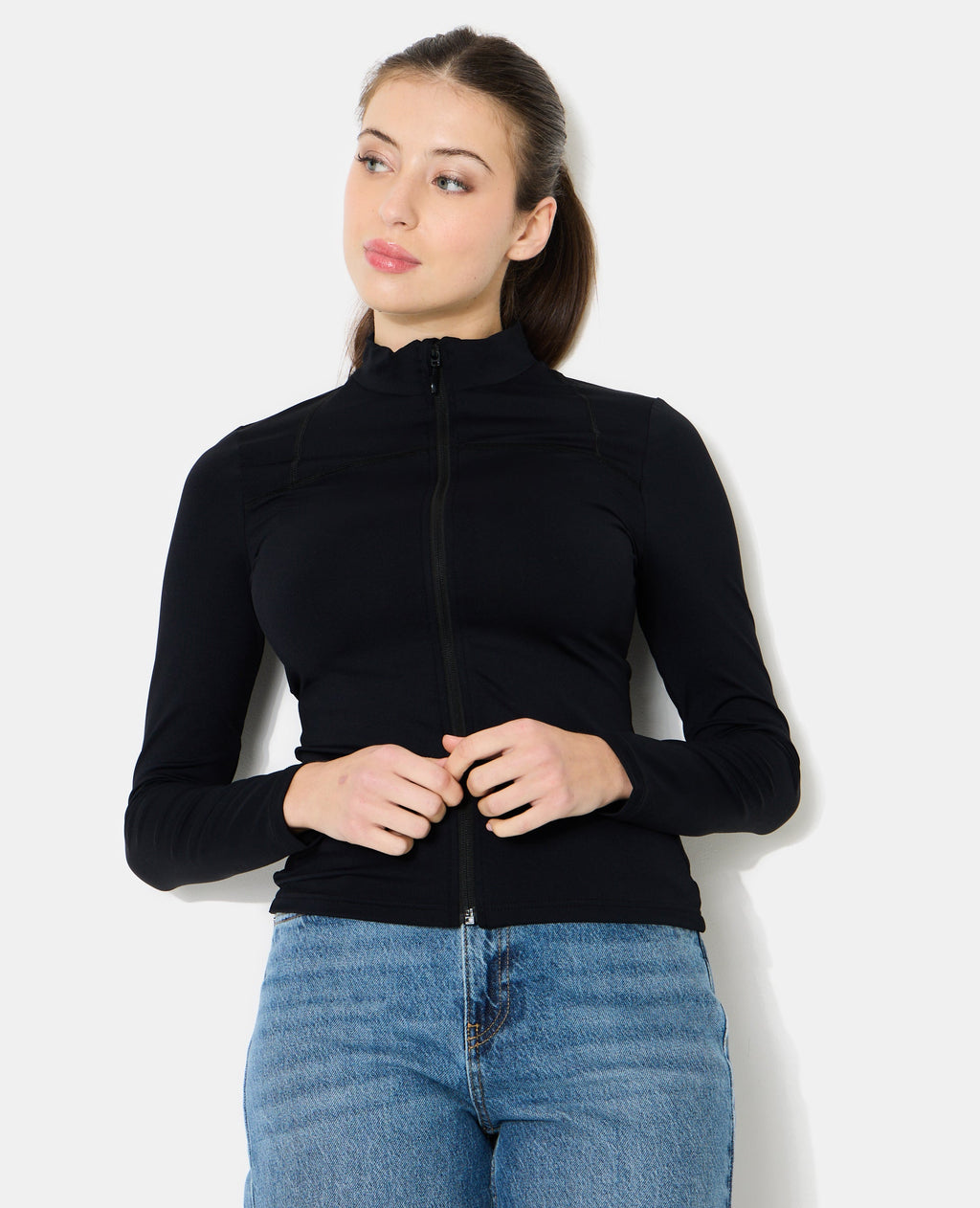 Gilet zippé en matière sculptante
