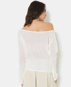 Pull en maille légère et transparente manches flare