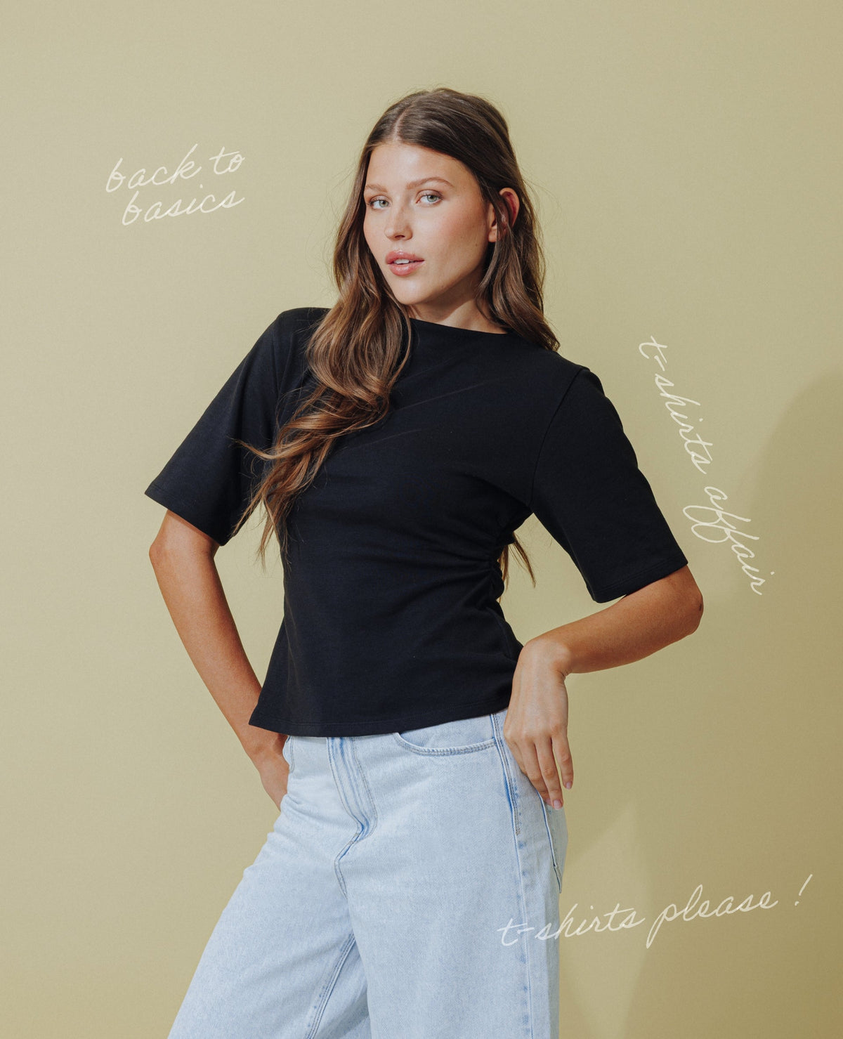 T-shirt avec taille resserrée et froncée