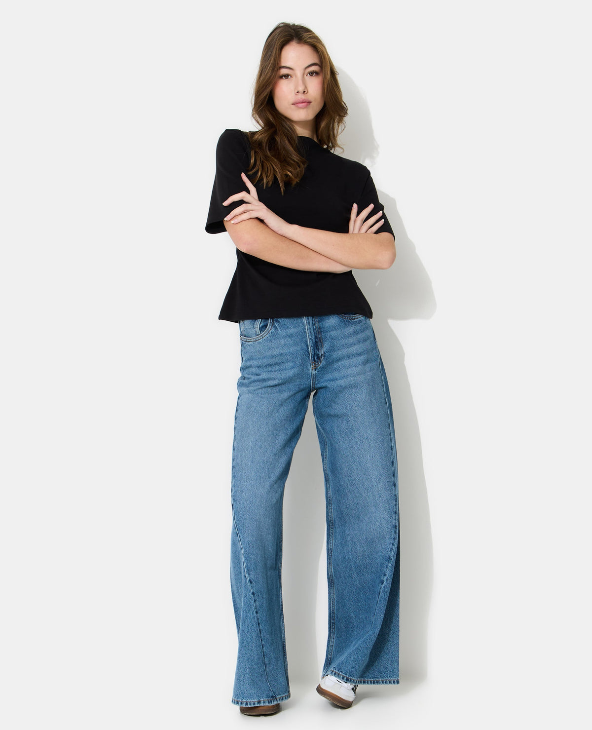 T-shirt avec taille resserrée et froncée