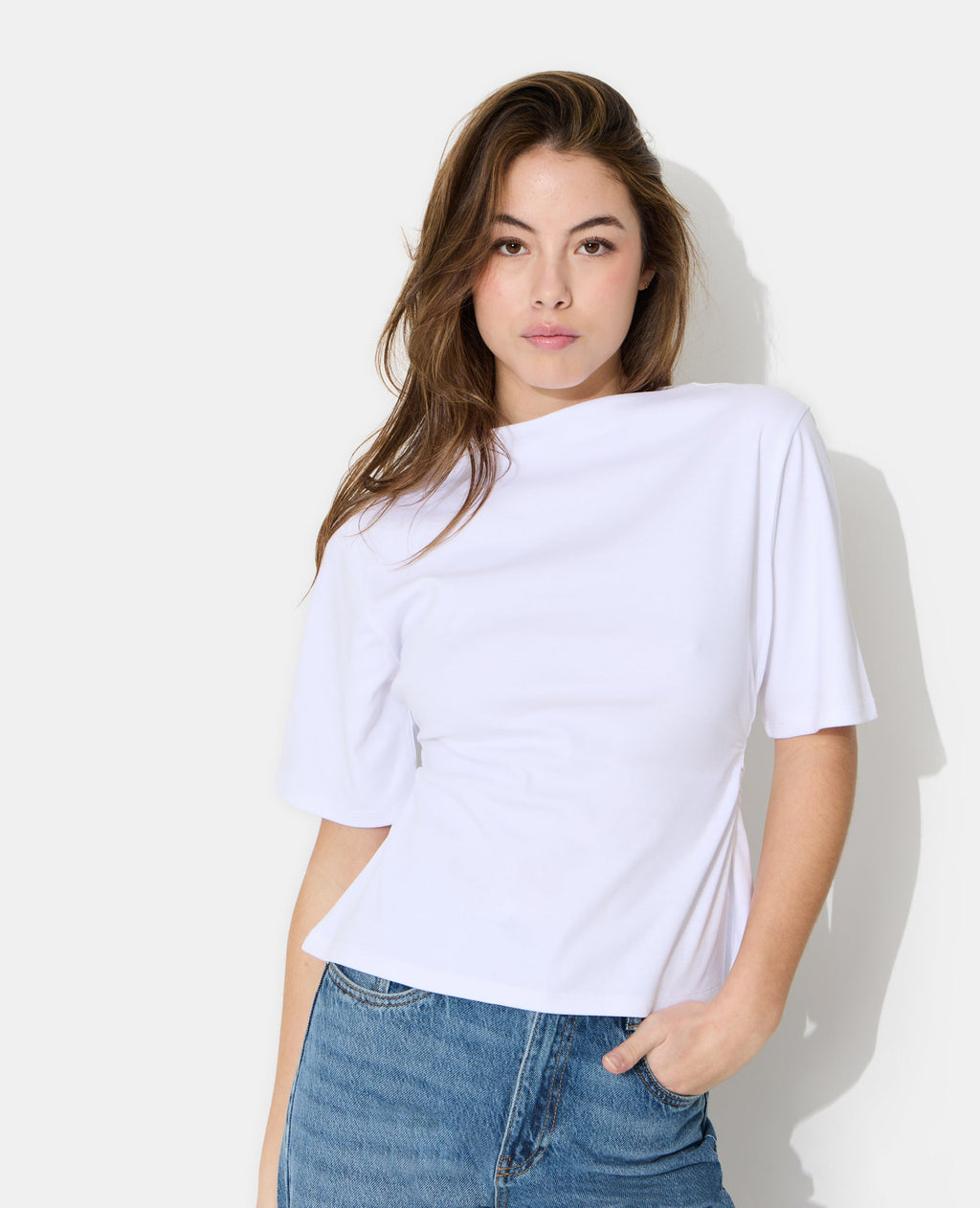 T-shirt avec taille resserrée et froncée