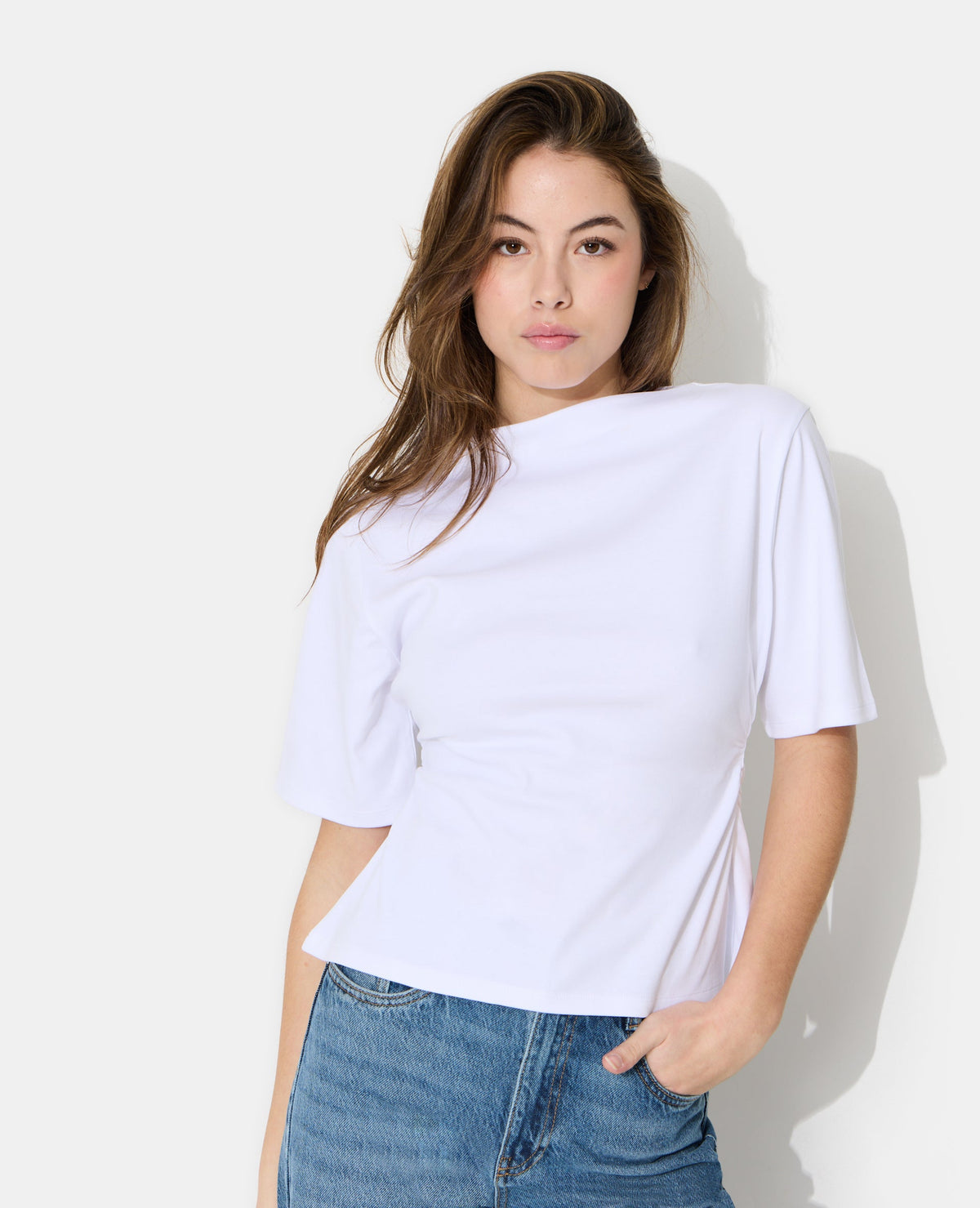 T-shirt avec taille resserrée et froncée