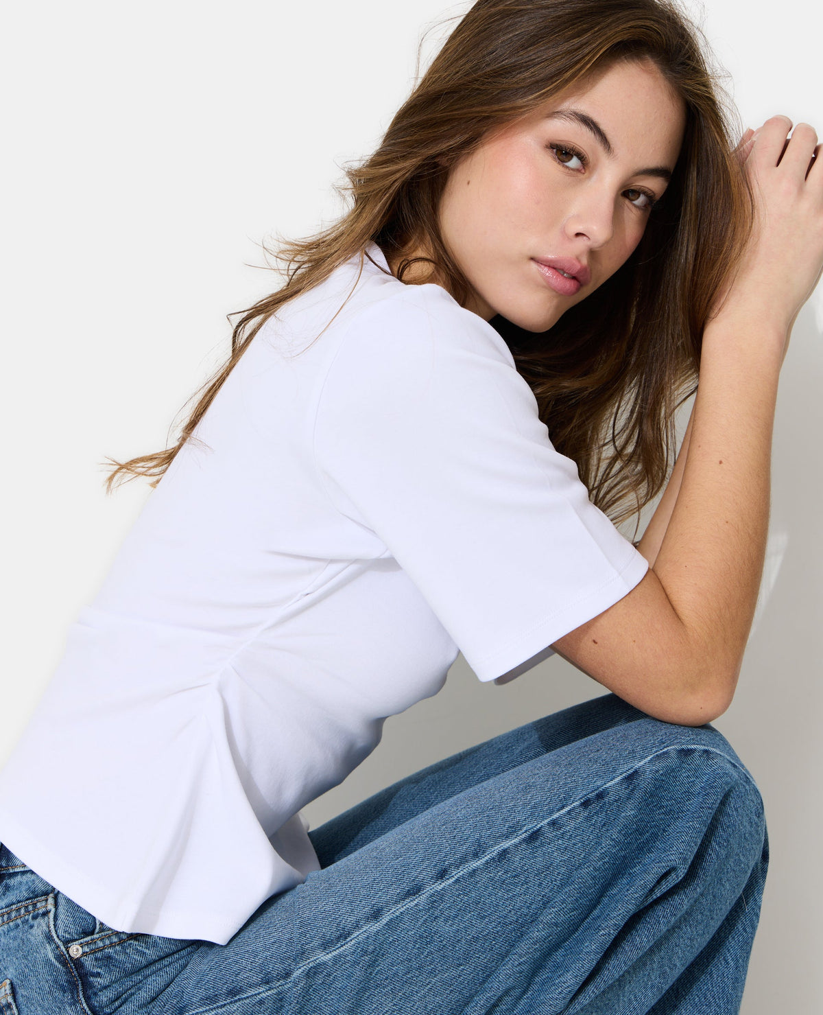 T-shirt avec taille resserrée et froncée