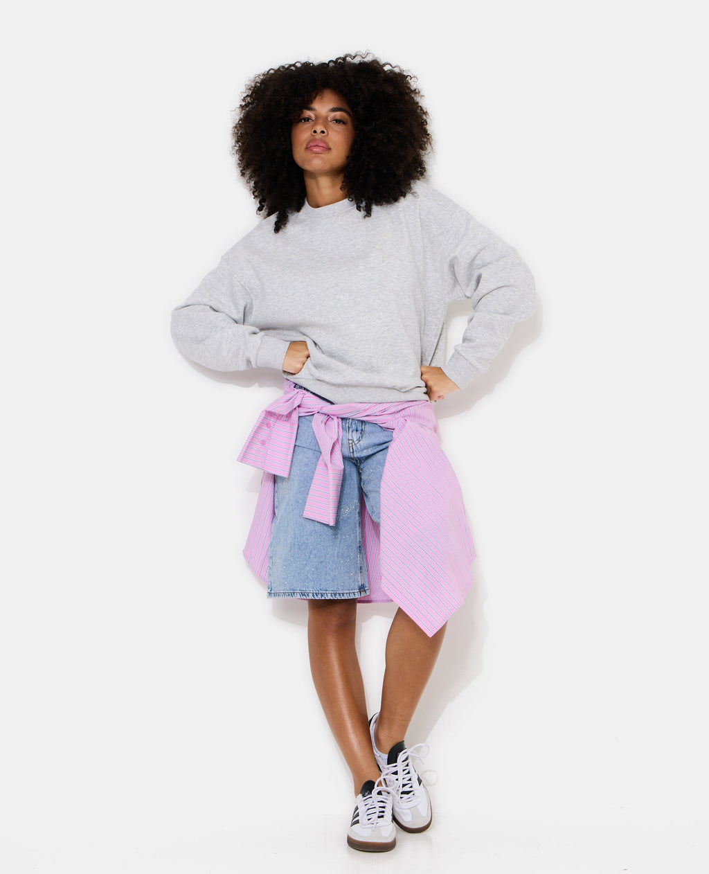 Sweat oversize avec étoile cousue