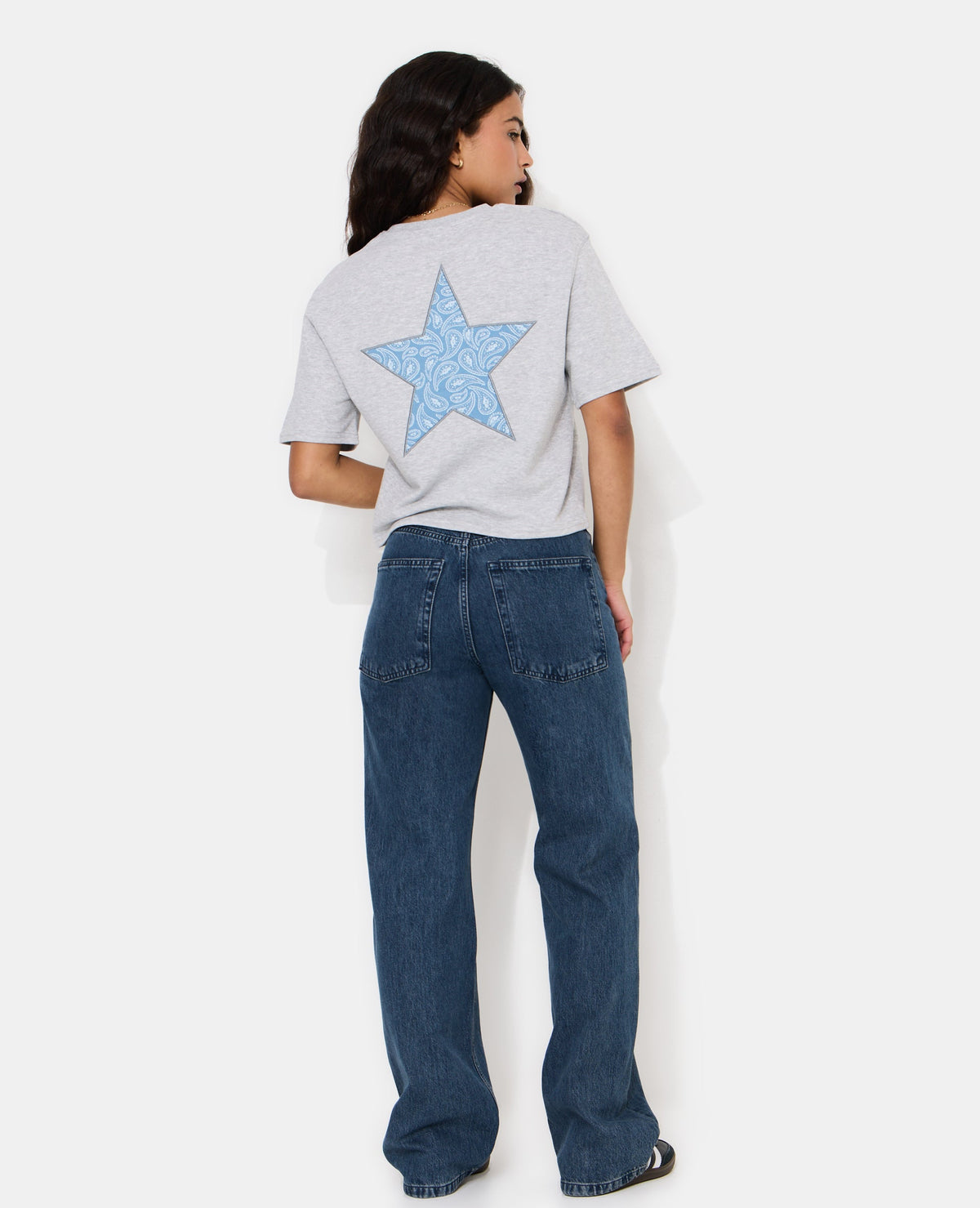 Sweat manches courtes avec étoiles