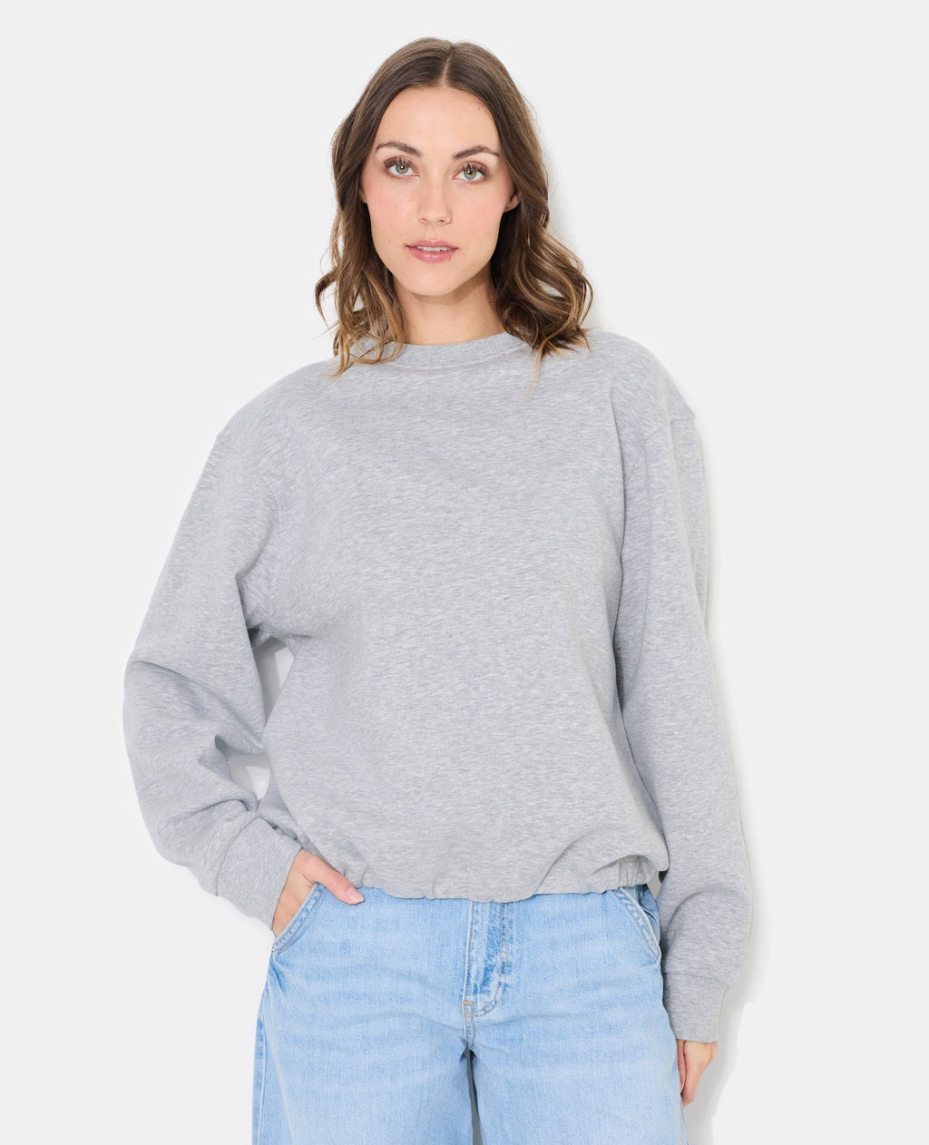 Sweat forme boule base élastiquée