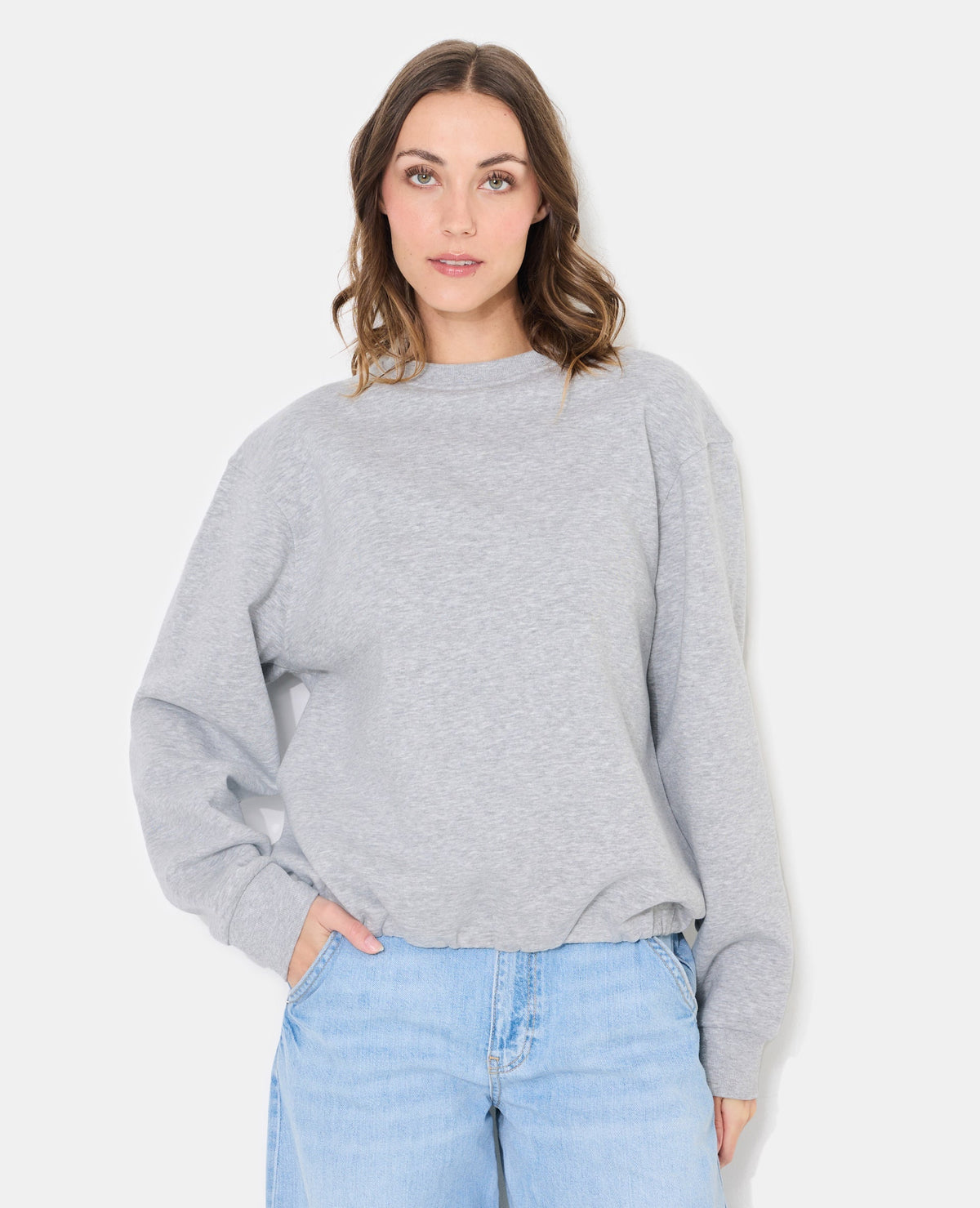 Sweat forme boule base élastiquée
