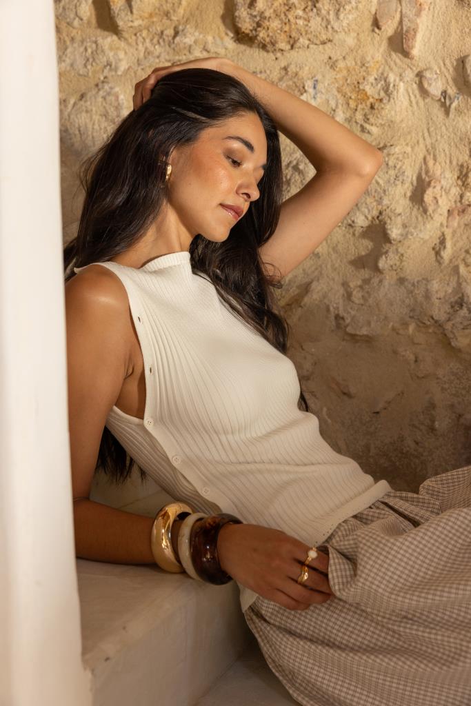 Pull sans manches avec boutons côtés