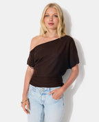 Pull fin et asymétrique manches courtes