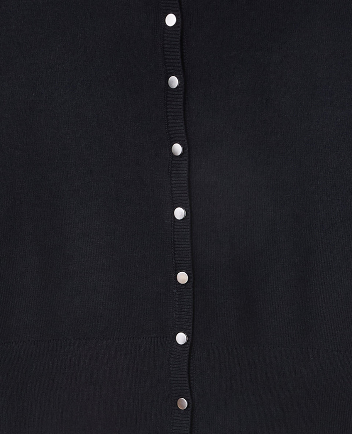 Gilet col rond maille fine avec petits boutons