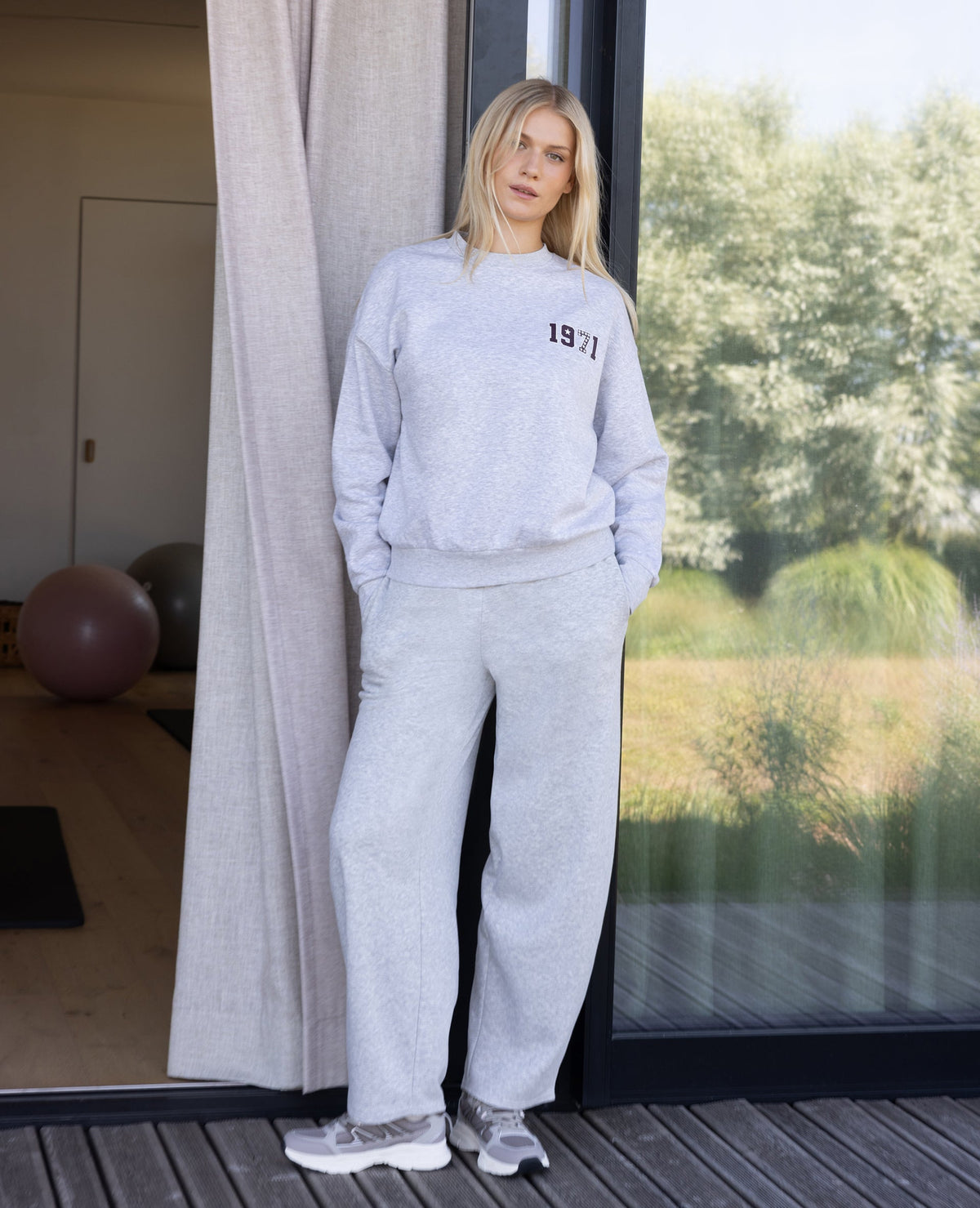Sweat oversize avec prints et broderies