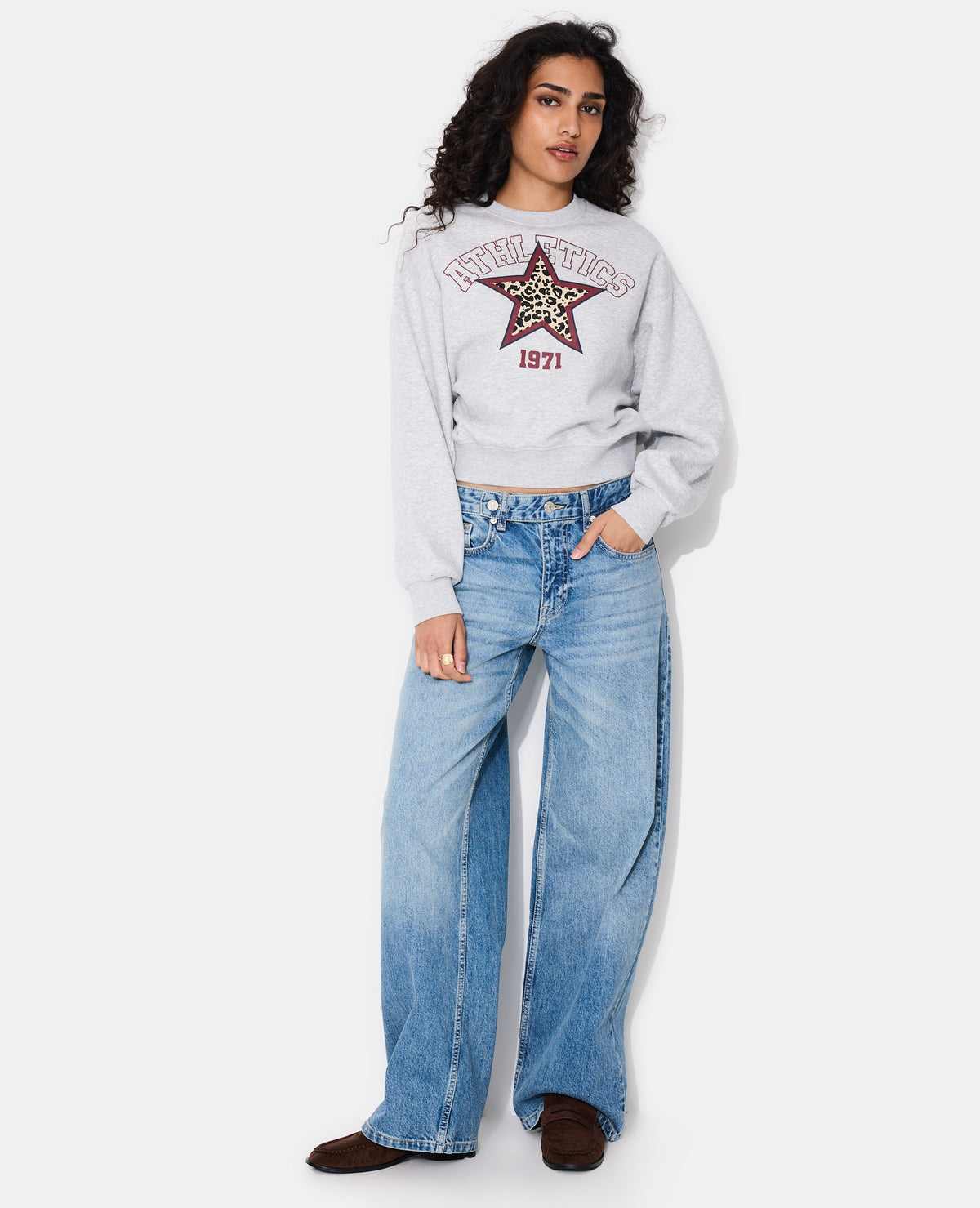 Sweat molleton col rond avec print étoile léopard