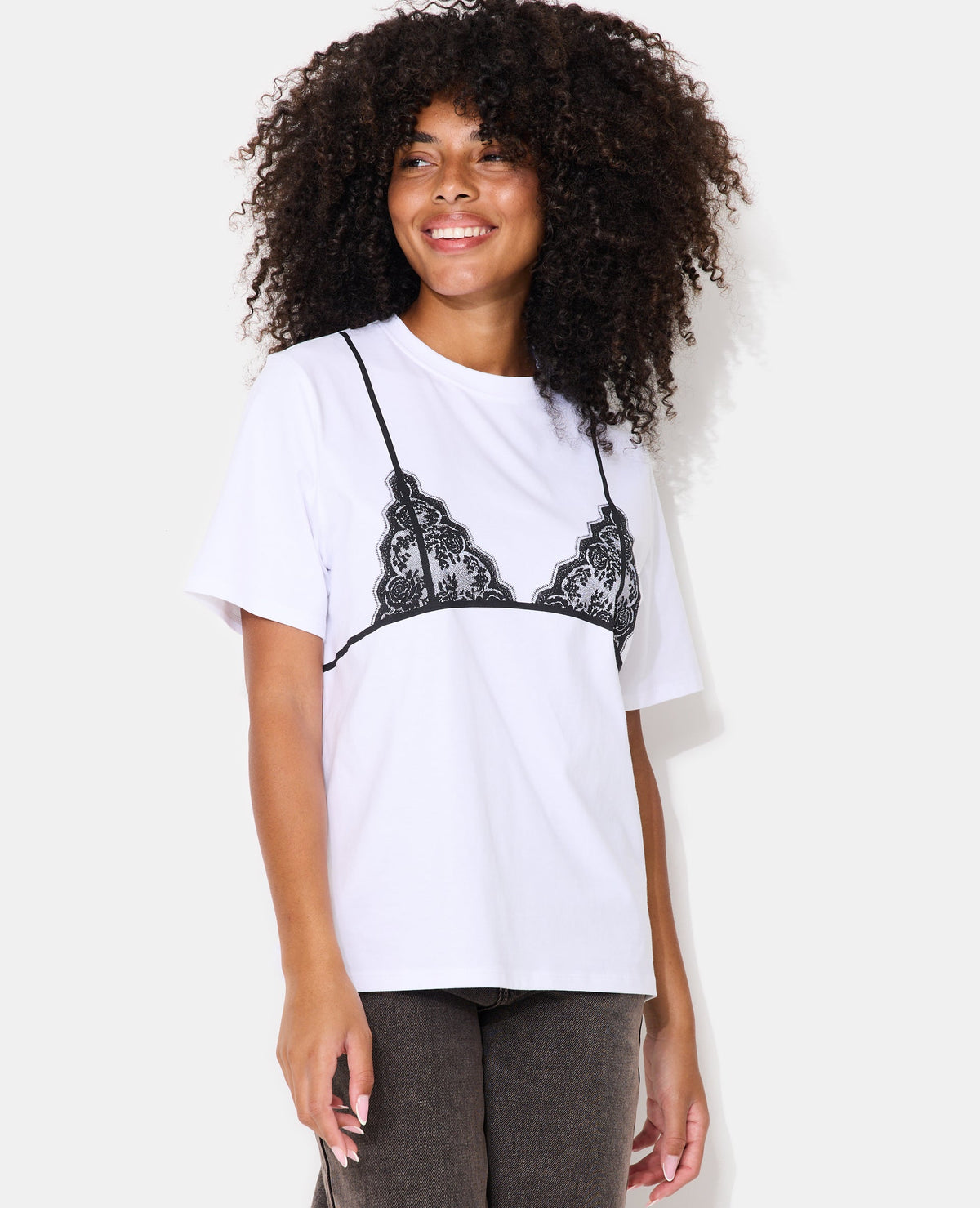 T-shirt oversize avec print soutien-gorge devant