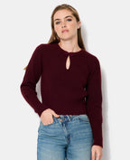 Pull avec goutte et boutonnière façon brandebourg