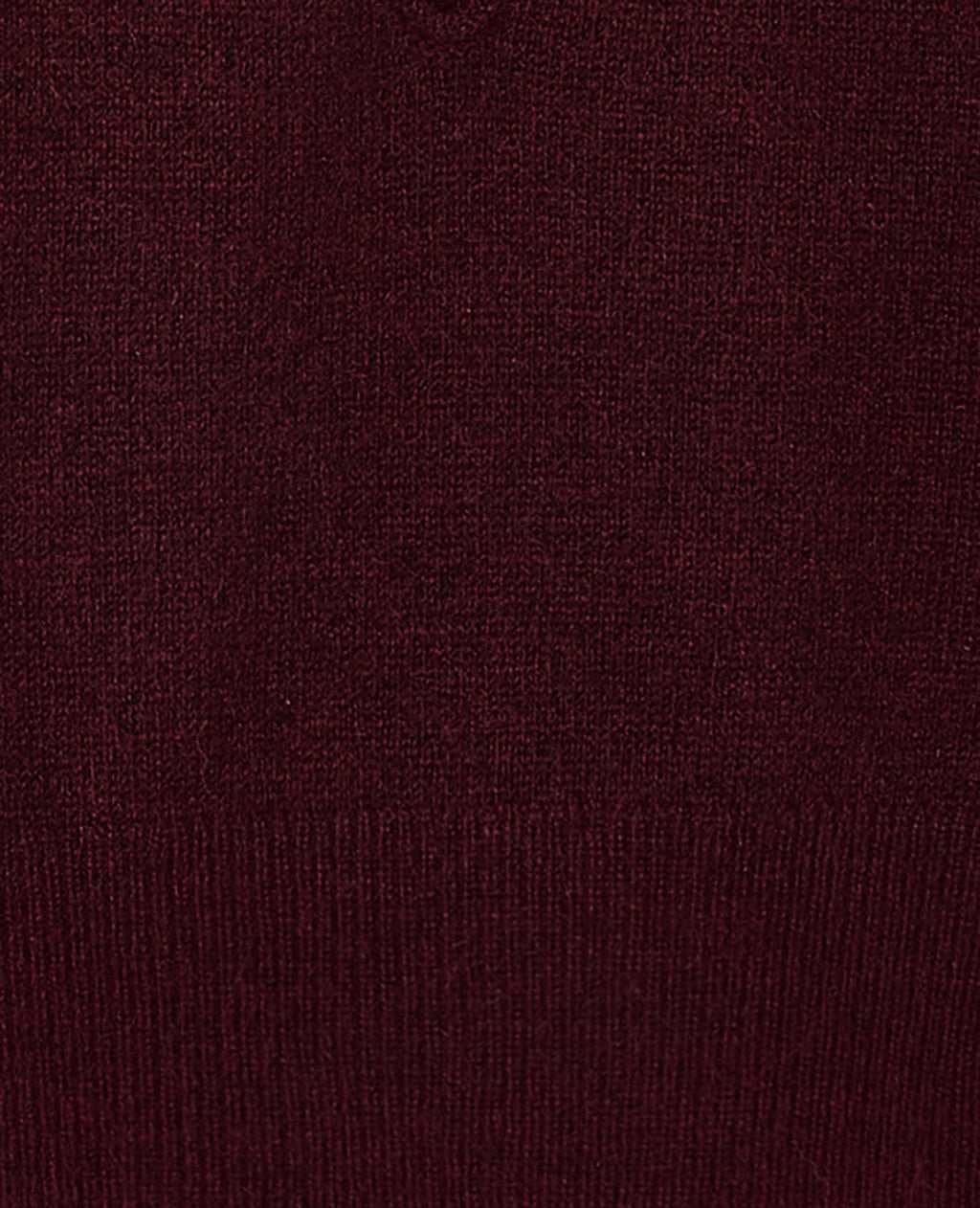 Pull avec goutte et boutonnière façon brandebourg