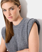 Pull sans manches avec épaulettes