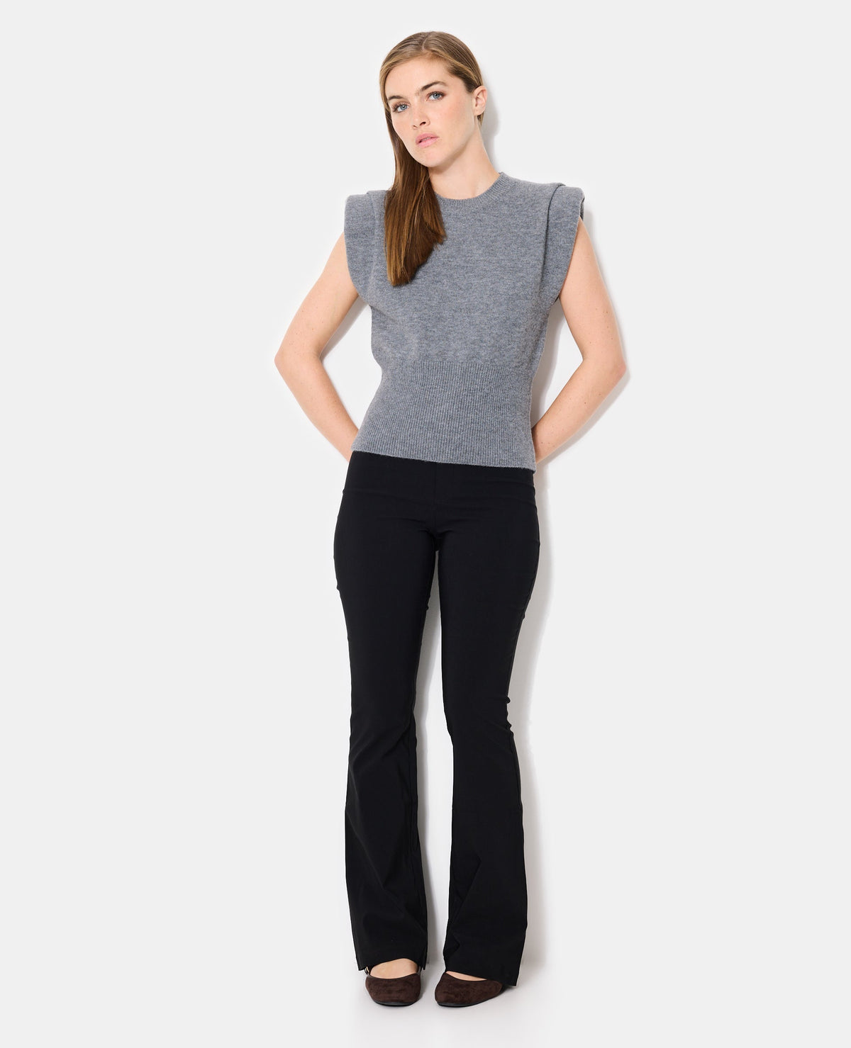 Pull sans manches avec épaulettes