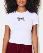 T-shirt ajusté avec print nœud dentelle